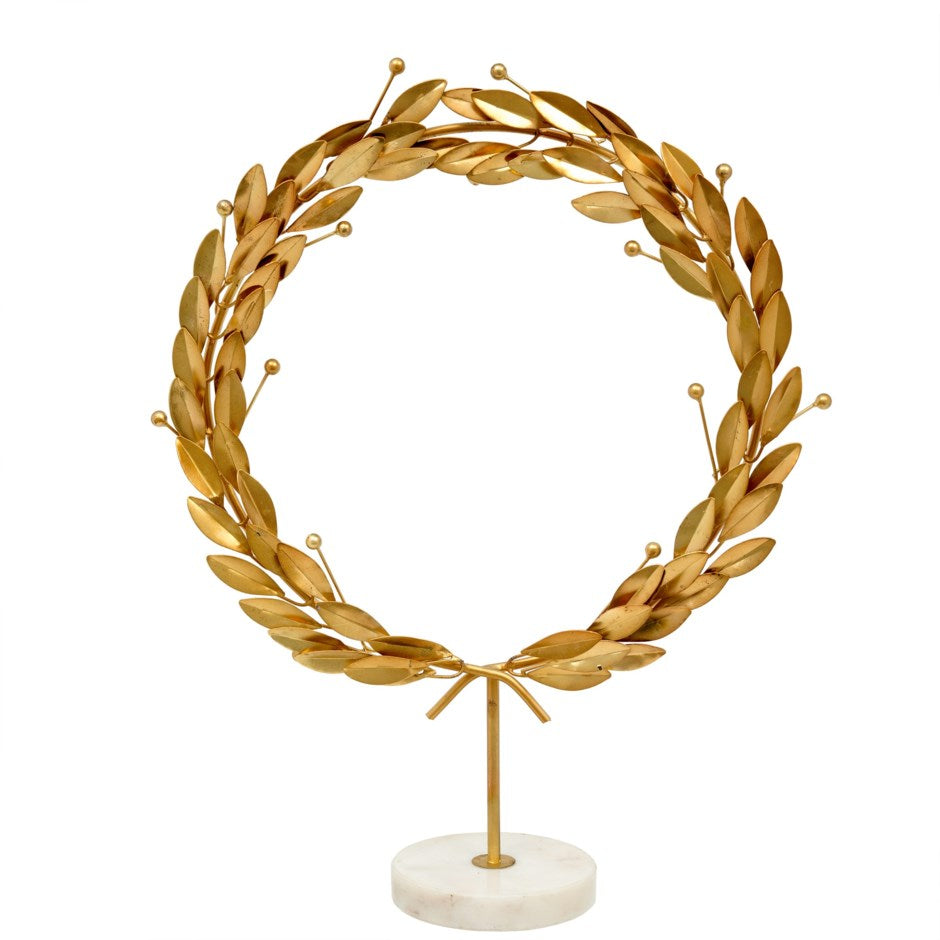 Grecian Wreath Stand - andoveco