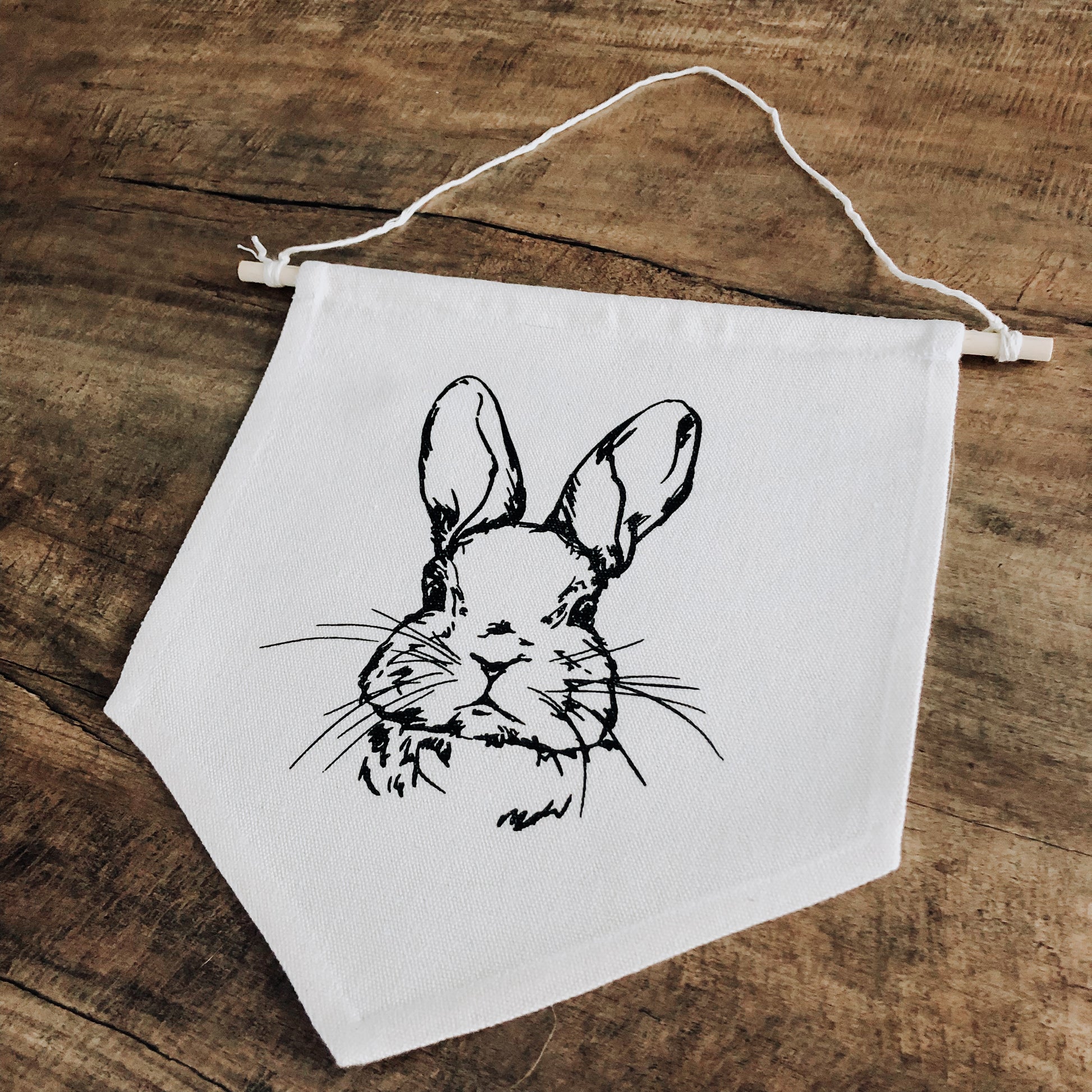 Bunny Pennant - andoveco