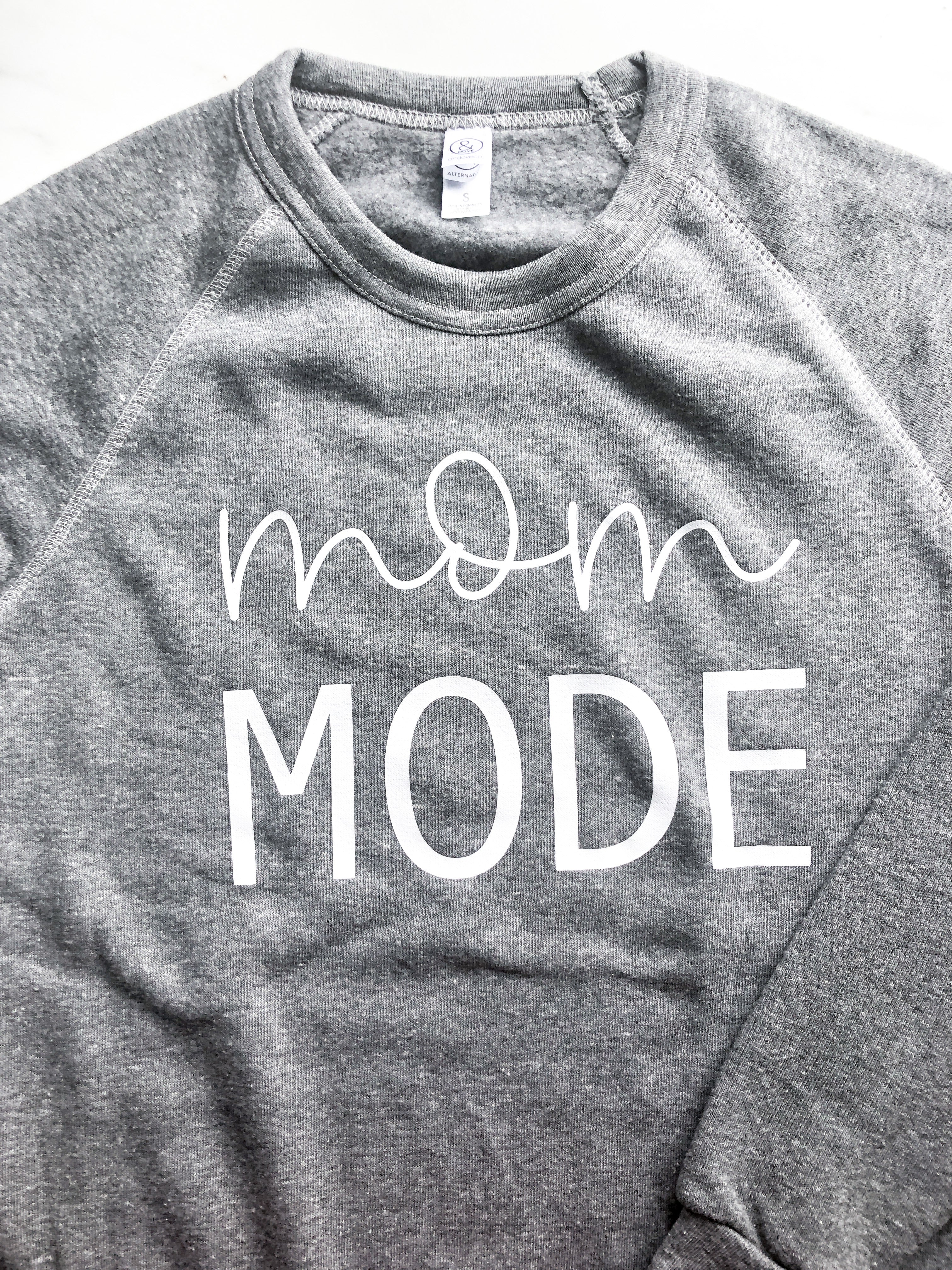 Mom Mode Crewneck Sweater - andoveco