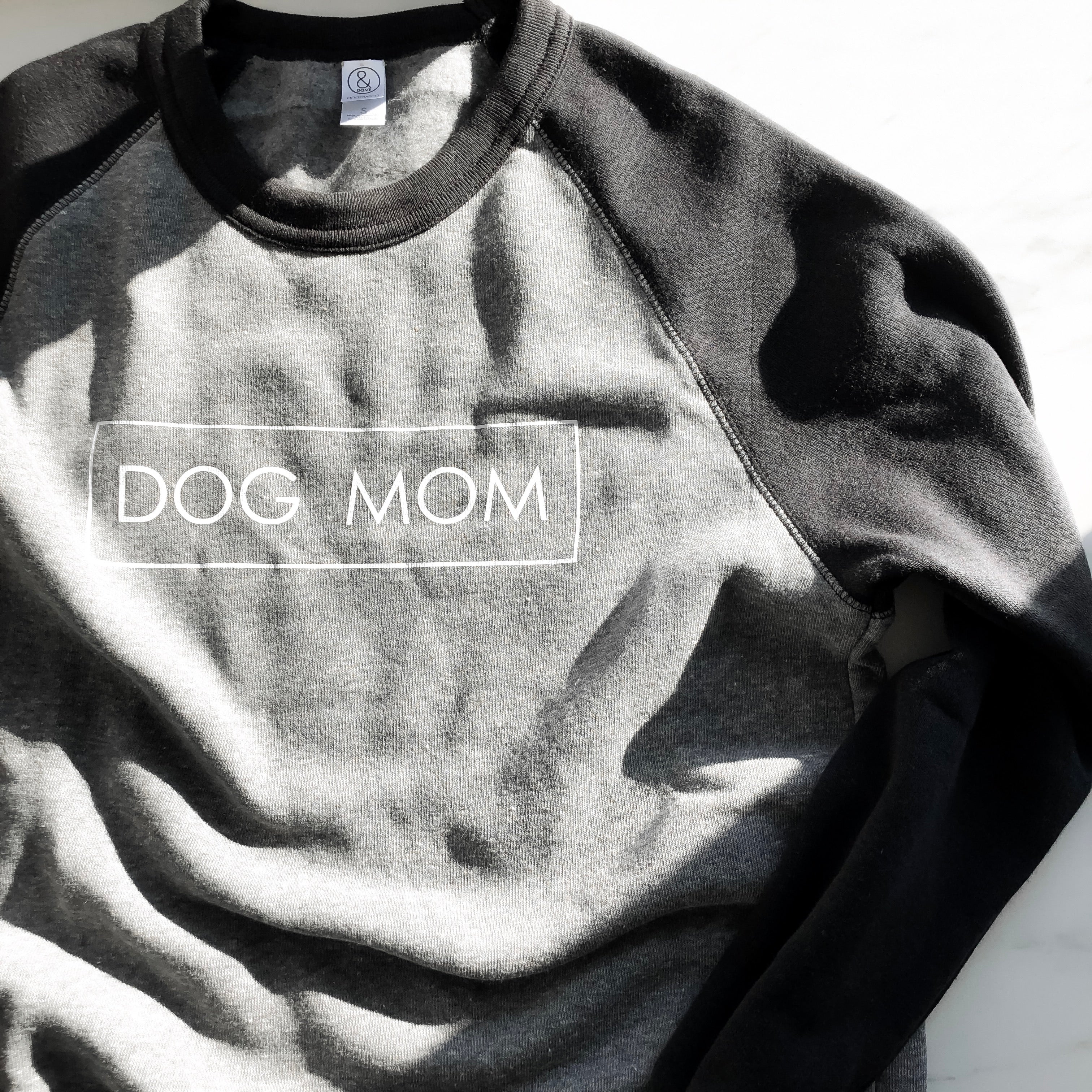 Dog Mom 2.0 Crewneck Sweater - andoveco