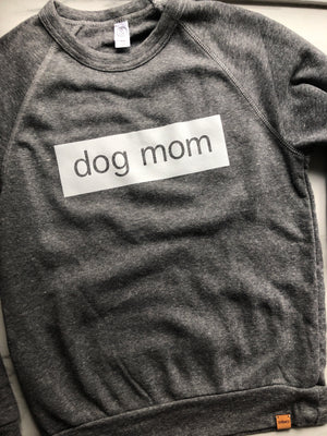 Dog Mom Crewneck Sweater - andoveco
