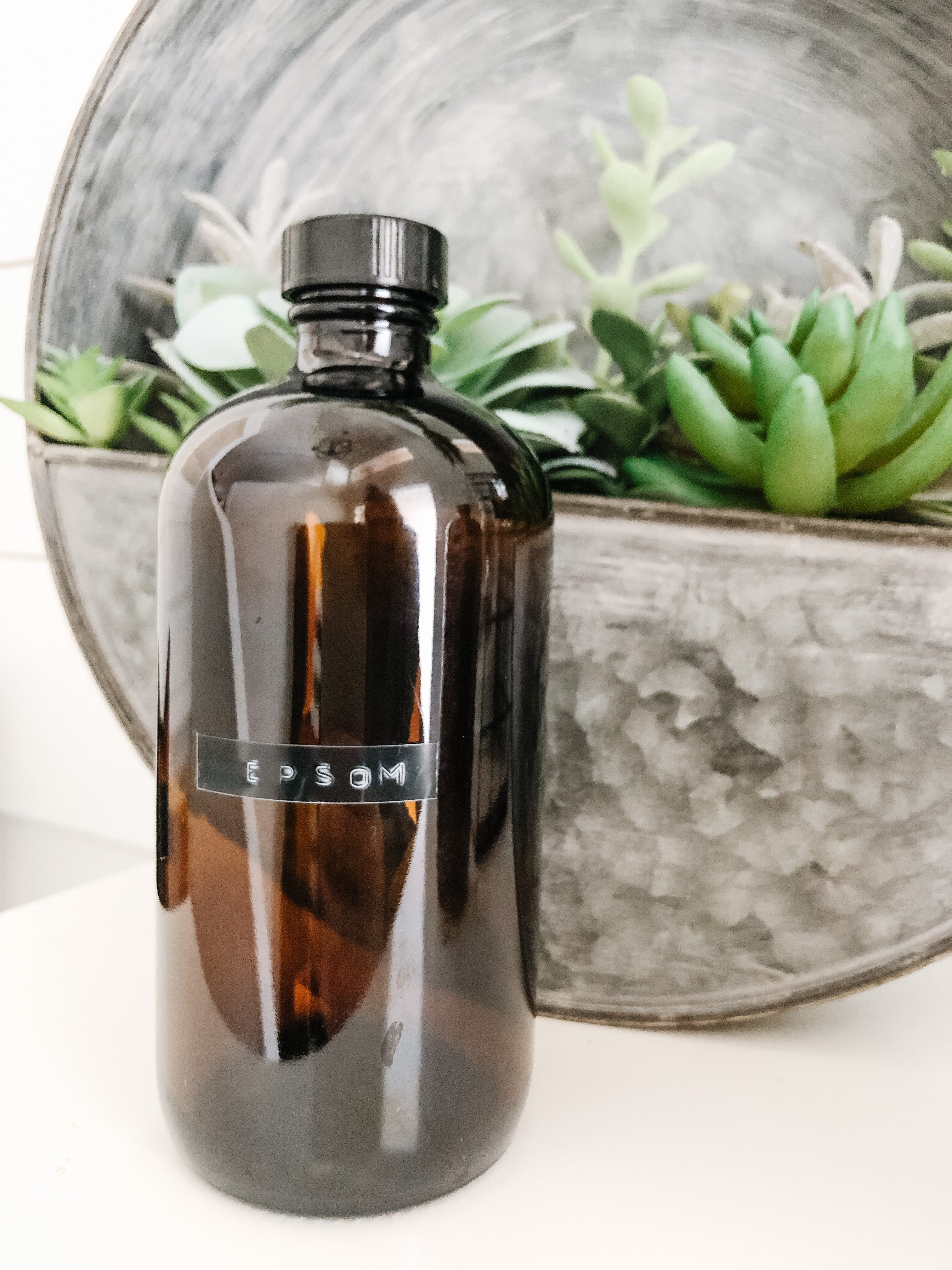 Epsom Amber Glass Bottle (screw top lid, 500ml) - andoveco