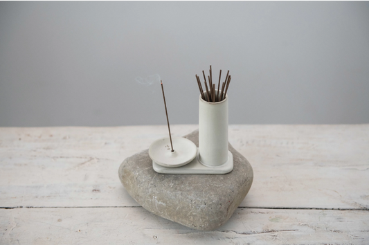 Stoneware Incense Dish and Holder - andoveco